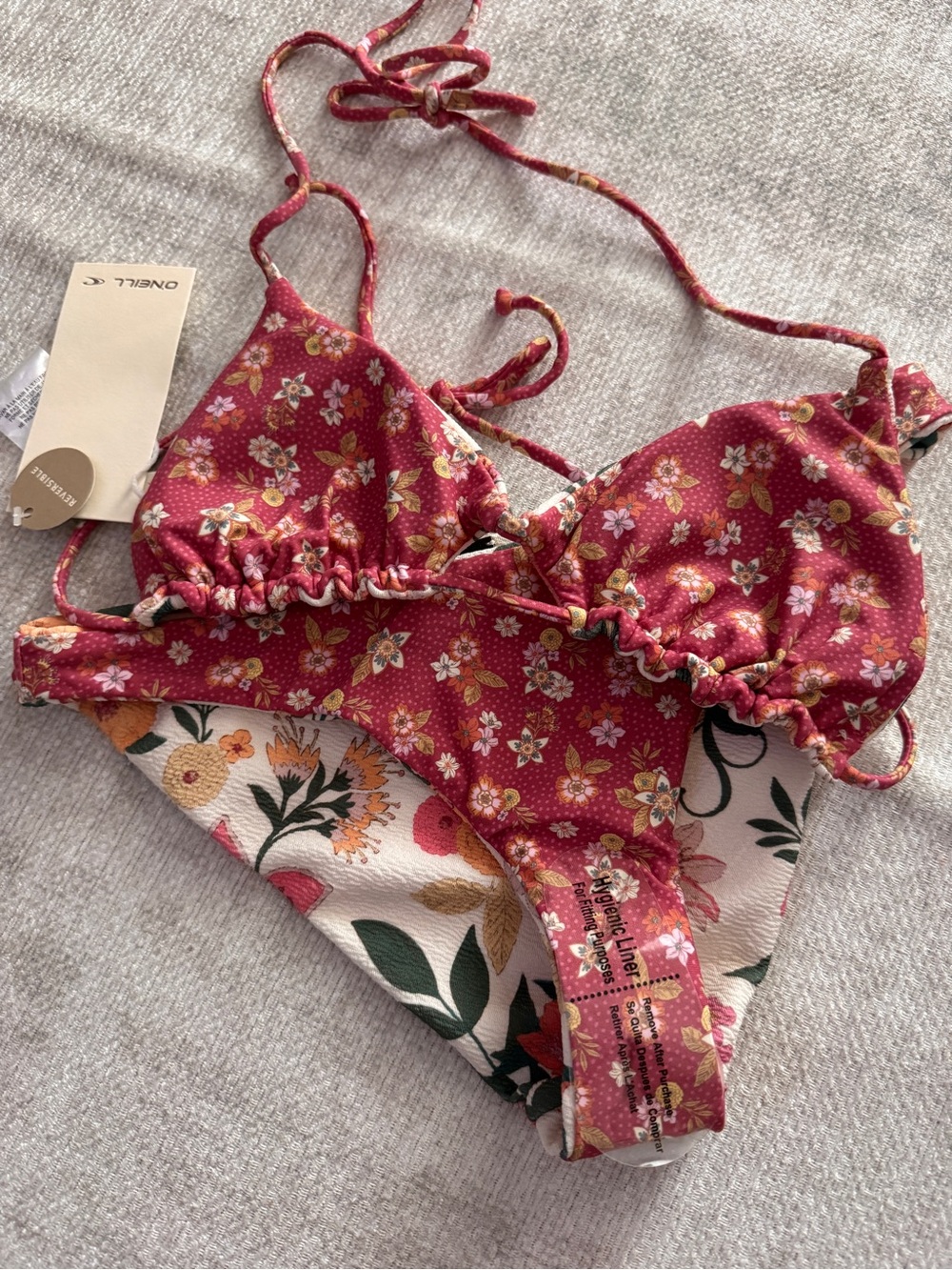 O’Neill Reversible Camellia Floral Bikini XS NWT - Picture 5 of 12